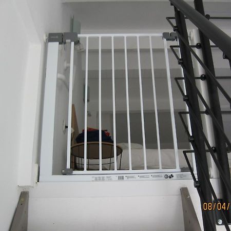 Appartement Avec Chambre En Mezzanine Роньяк Екстер'єр фото