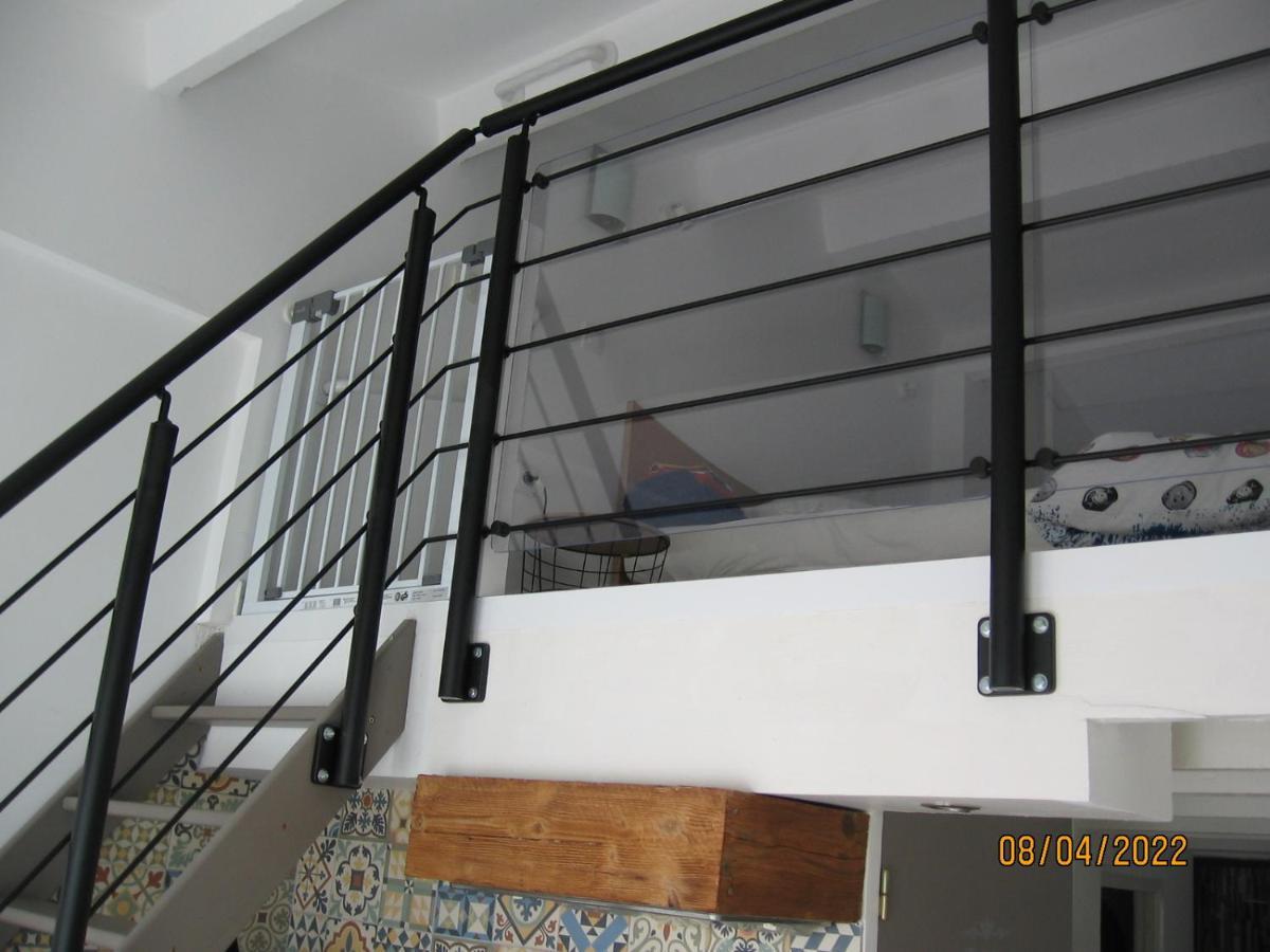 Appartement Avec Chambre En Mezzanine Роньяк Екстер'єр фото
