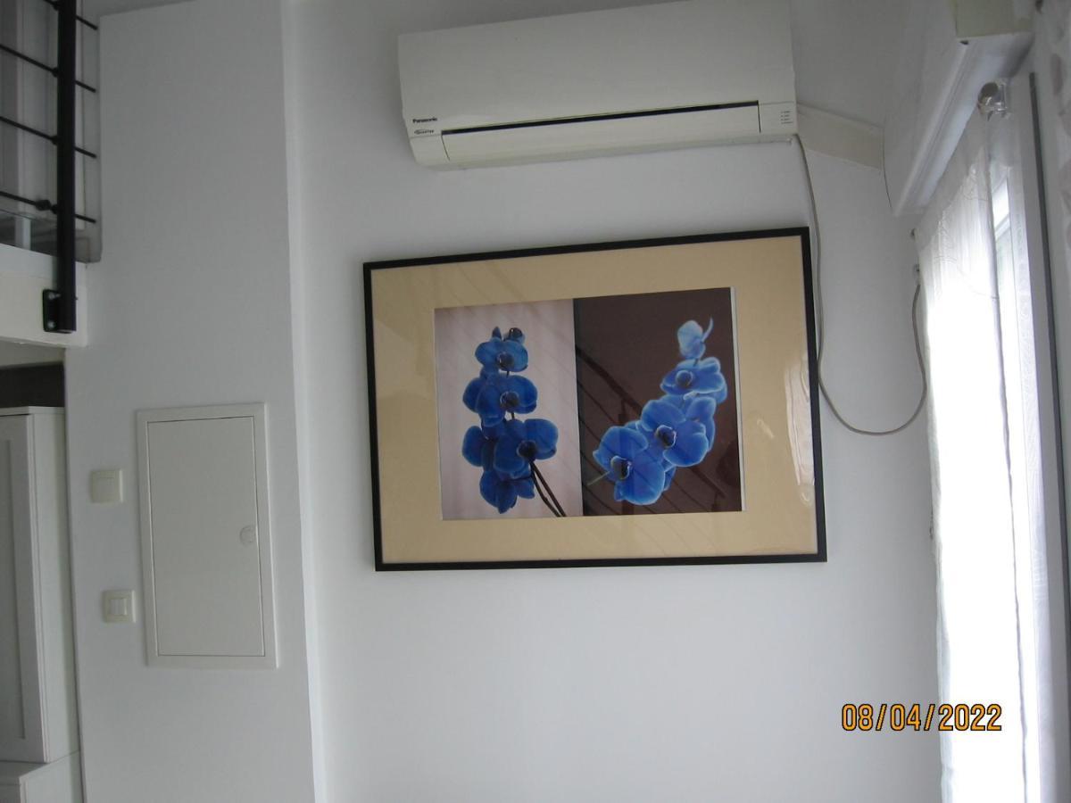 Appartement Avec Chambre En Mezzanine Роньяк Екстер'єр фото